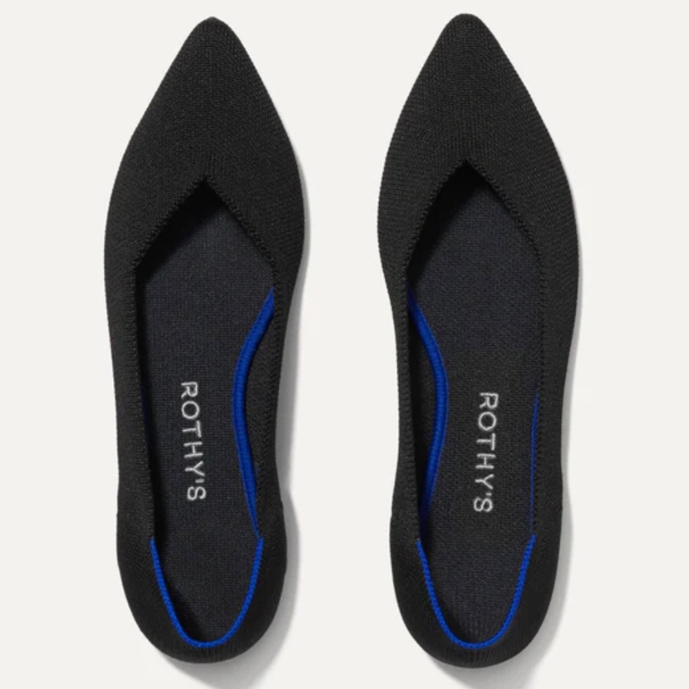 Rothy’s The Point Black Flats - Size 6 **Recommend Sizing Up**